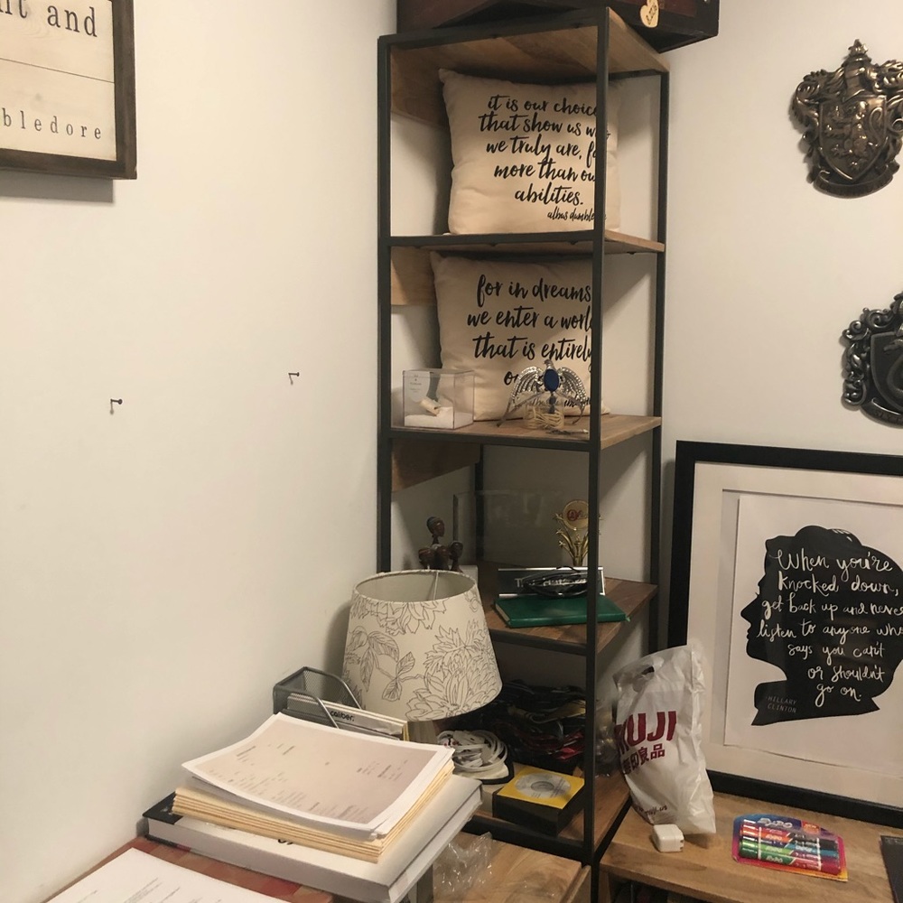 Bookshelf